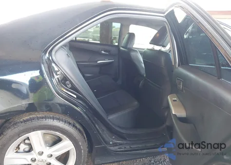 2013 Toyota Camry Se z USA, uszkodzony, nr VIN 4T1BF1FK7DU248973